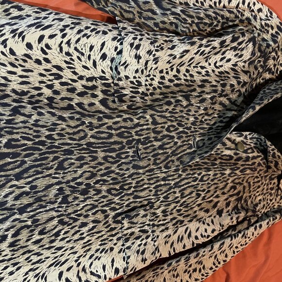 coat - Picture 4 of 11